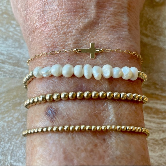 Pearl - Handmade sterling silver bead + freshwater pearl stretch bracelet - Picture 4 of 8